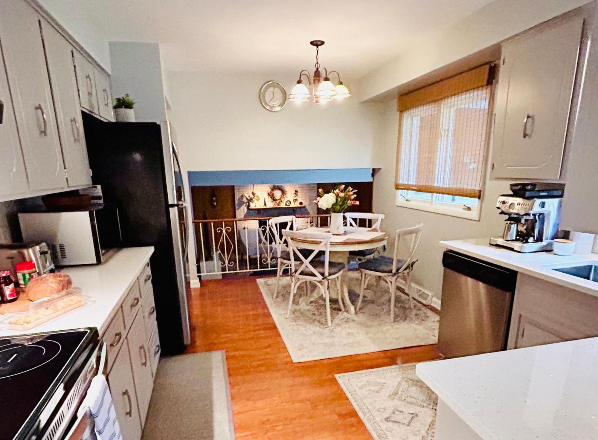 Three Bedroom Villa Near Cleveland Clinic, Case Western, University Hospitals South Euclid Eksteriør billede